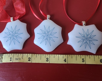 Moravian Star Pendant/Ornament- glass