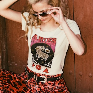 zodiac tee | astrology star sign t shirt | aries taurus gemini cancer leo virgo libra scorpio sagittarius capricorn aquarius pisces