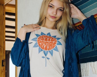 vintage style hippy 70s retro shirt | settle petal tshirt | womens graphic tee | women's hippy graphic tee | hippy tshirt | flower power tee