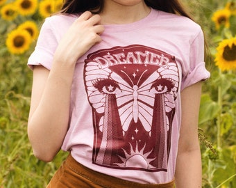 butterfly shirt 70s womens graphic tee vintage retro pink t shirt dreamer tee hippie t shirt hippies retro t shirt 70s butterfly tee