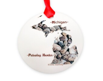 Michigan Petoskey Hunter Ornament, Petoskey Hunter Gift, Petoskey Stone Gift Tag, Petoskey Stones, Rock Hunter Ornament, Rock Hunter Gift