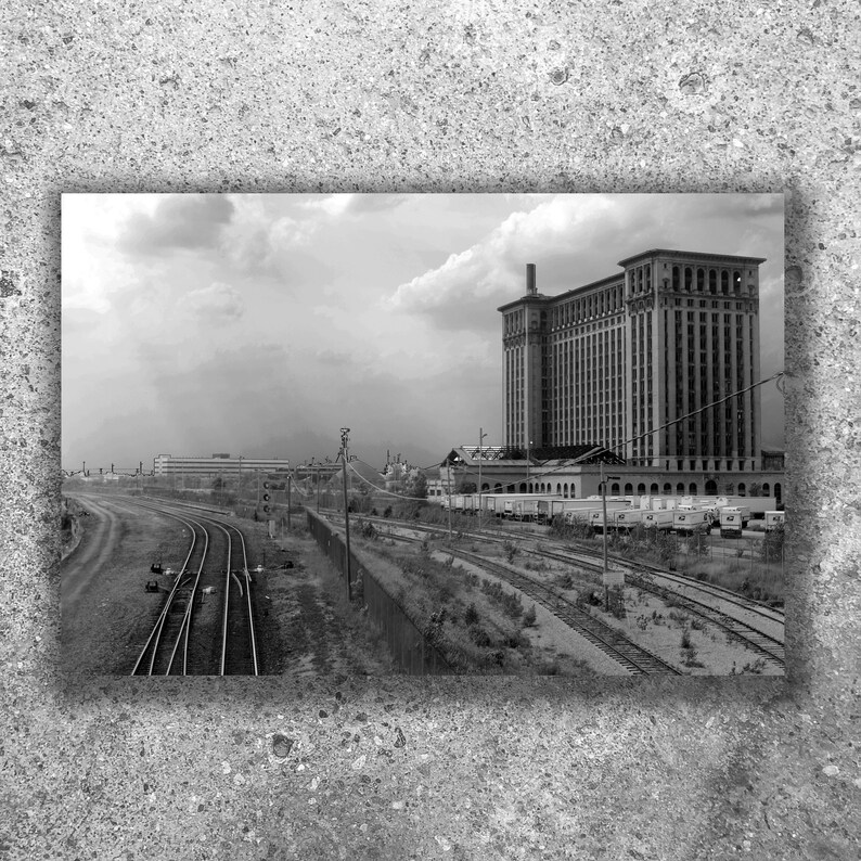 Detroit 4x6-Michigan Central Station Detroit Poster Detroit Art Detroit Print Detroit Downtown Michigan Postcard Detroit Postcard