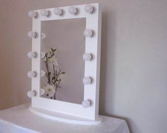 Hollywood Impact Lighted Vanity Mirror w/ LED Bulbs & Dual Outlets No Dim necessary (Shows Beautifully)