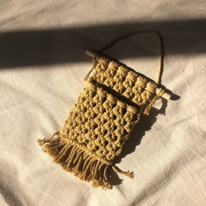 macarme hanger, macarme small pouch, Macrame wall pocket, image 2