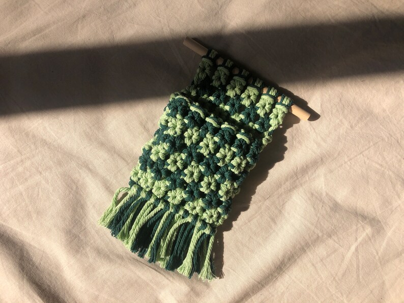 macarme hanger, macarme small pouch, Macrame wall pocket, Mint/Green