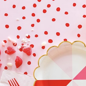 Runner da tavolo a pois rosa e rosso - Decorazioni per feste di San Valentino, compleanno di coccinelle, articoli per feste di fragole, compleanno di coccinelle dell'amore, decorazioni da tavolo