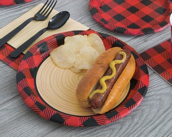 Lumberjack Wood Grain Plates - Buffalo Plaid Plates, Lumberjack Party, Woodland Animals Party, Buffalo Plaid Baby Shower, Camping Birthday