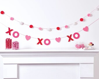 Valentines Banner Set - Valentines Party Decor, Galentines Party Supplies, XOXO Banner, Heart Party Decorations, Valentines Day Party
