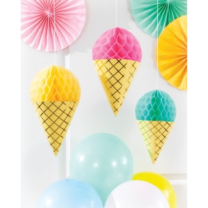 Decorações para Festa com Tema de Sorvete - Decorações de Aniversário com Tema de Sorvete, Decoração para Festa com Tema de Donuts, Aniversário com Tema de Donuts, Festa de Primeiro Aniversário, Chá de Bebê com Confeitos