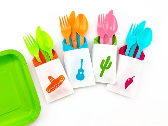 Buy Little curious Utensil Combo in India