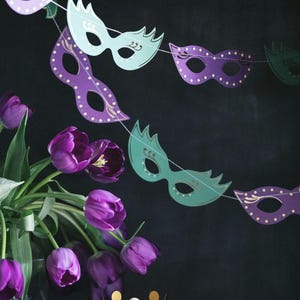 Masquerade Mask Banner - Classroom Mardi Gras Party, New Orleans Birthday, Krewe De Two Birthday, Masquerade Party Decor, Mardi Gras Party