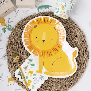 Safari Lion Plates, Disposable Paper Plates, Safari First Birthday, Lion Baby Shower, Jungle Theme Birthday, Zoo Party, Wild One Birthday