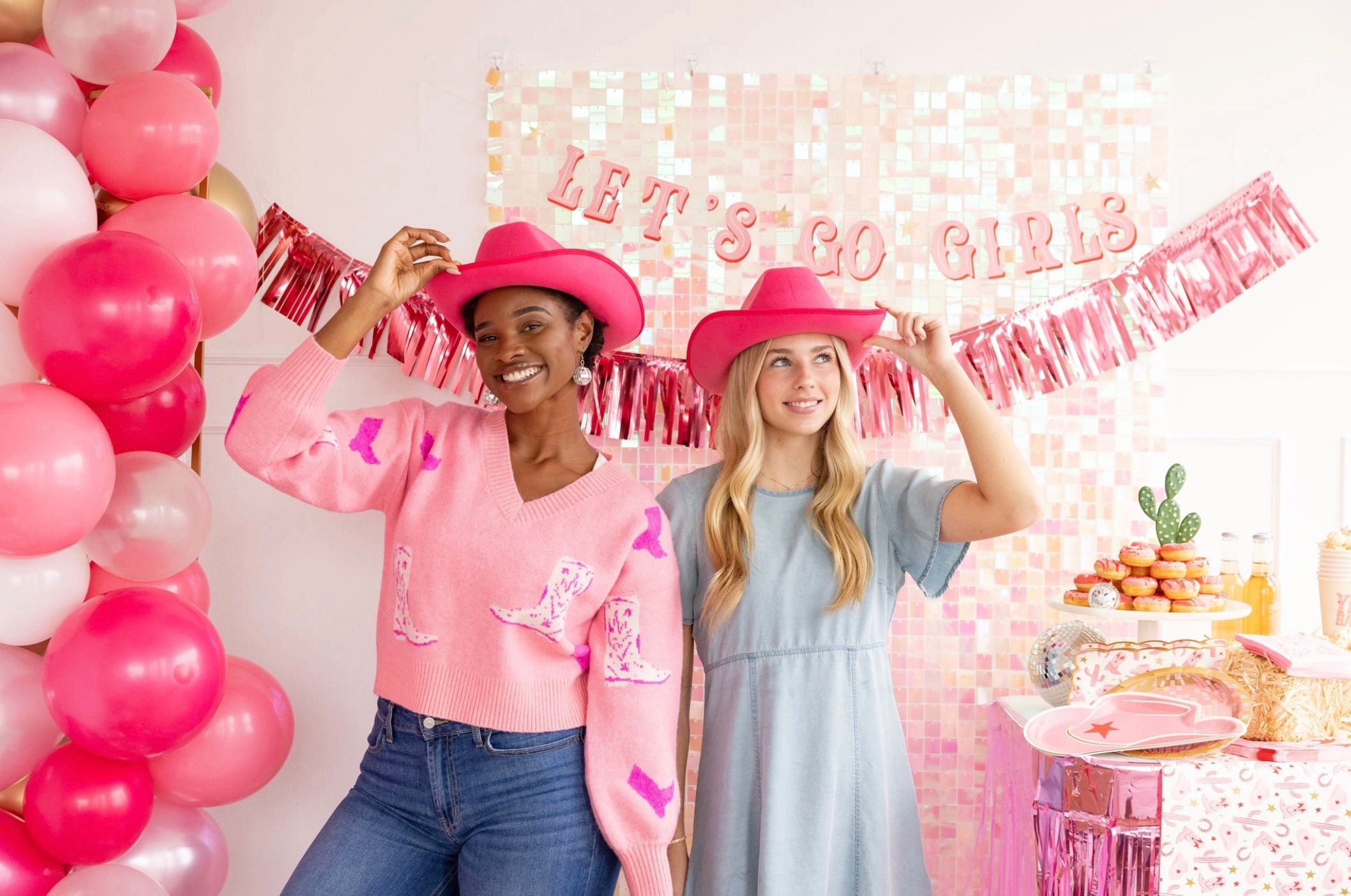 Let’s Go Girls Banner – Glitzerndes Cowgirl-Banner Für Junggesellinnenabschied & Mottopartys (rosa, 1,5 M)