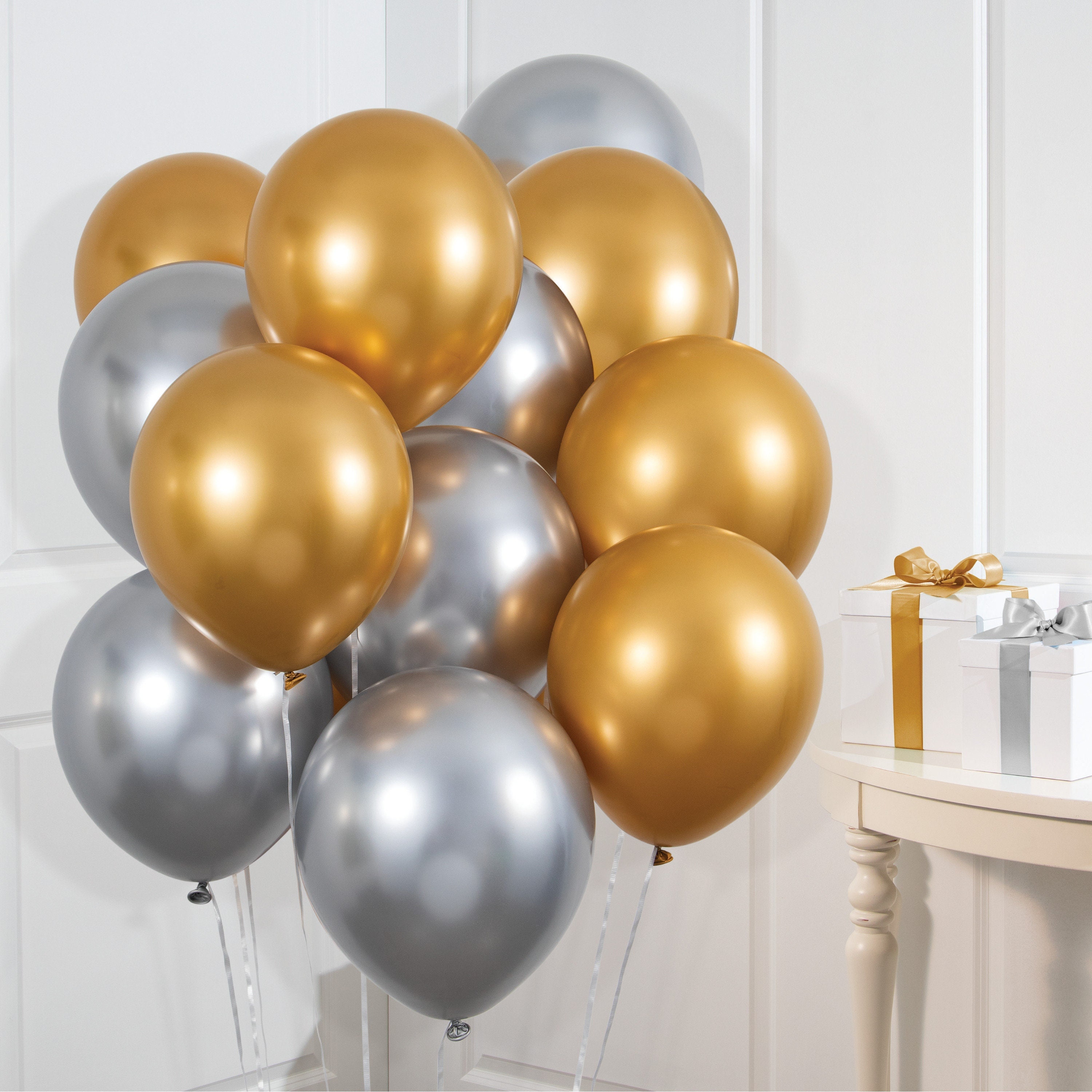 Globos metalicos plateado con dorado – Distribuidora Ixcoyax