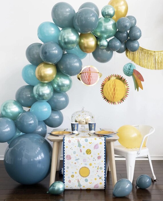 Set Stoviglie Tema Spazio Per 16 Ospiti - Piatti, Bicchieri E Tovaglioli Decorati Astronauta - Foto 2