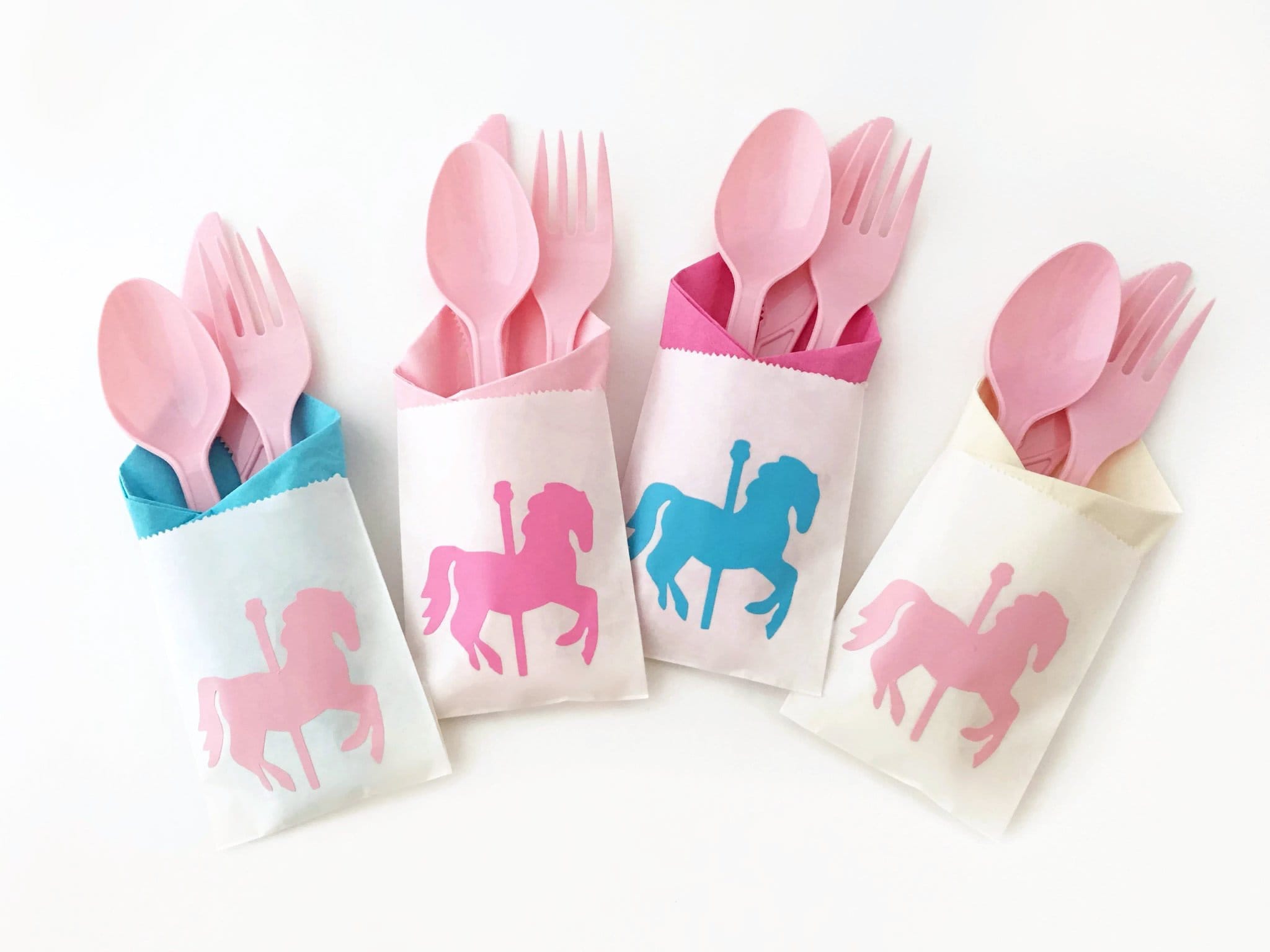 Party Supplies Carousel Birthday Party Tableware Essential Pack 8