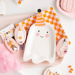 Party Ghost Plates - Halloween Party Supplies, Boo Birthday Decorations, Spooky One Birthday, Halloween Paper Plates, Ghost Party Supplies