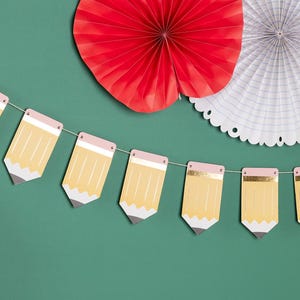 Pancarta de lápices escolares de 1,5 m: decoración para el regreso a clases, fiesta de agradecimiento a los maestros, fiesta en el aula, pancarta de cartón con lámina dorada, guirnalda reutilizable