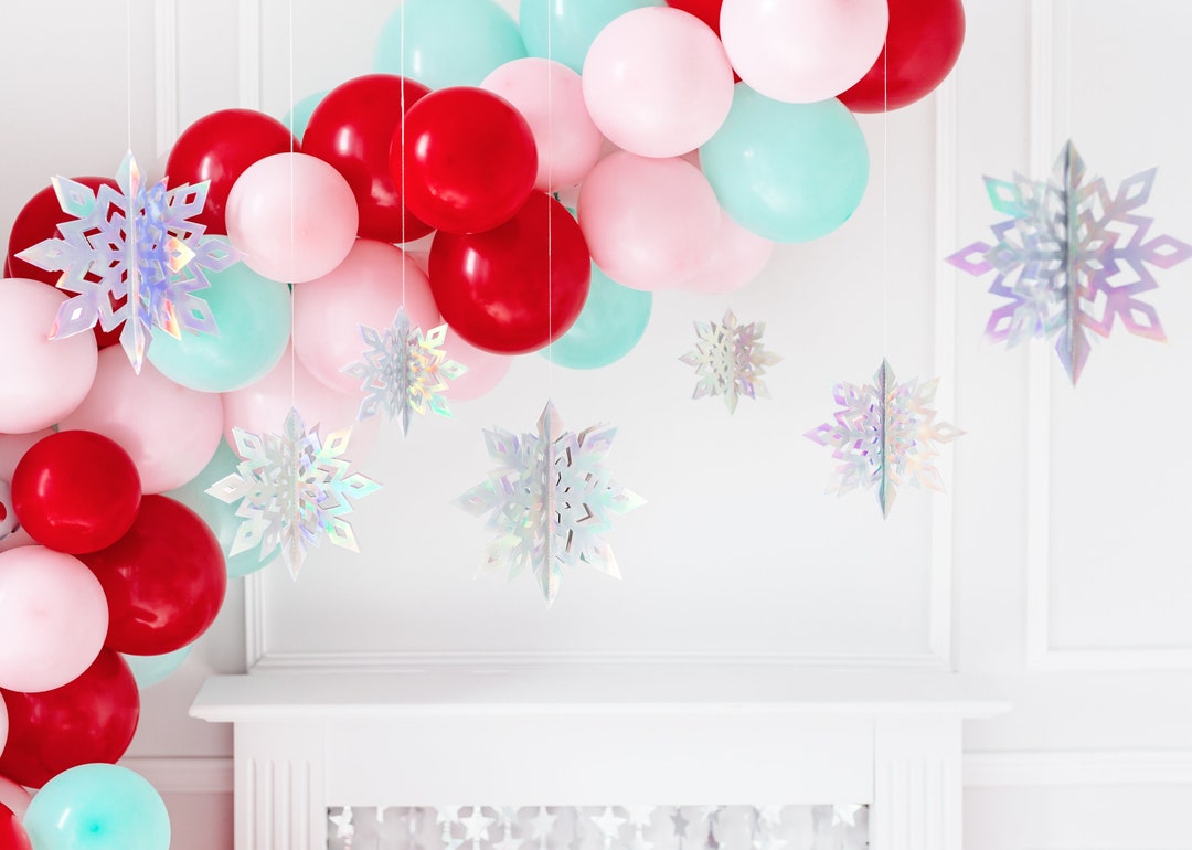 6 Snowflake Hanging Decorations - Winter Wonderland Party, Snowflake ...