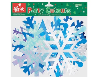Könnte beinhalten: Eine Packung mit blauen und weißen Schneeflocken-Ausschnitten. Die Packung trägt die Aufschrift "Party Cutouts" und "Assorted Cutouts: 3 Large, 3 Medium & 6 Small".