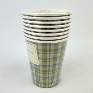 Green Plaid Paper Cups 9oz 8ct – Camping Birthday, Boy Baby Shower, Outdoors or Woodland Party Drinkware, Golf Birthday, Father&#39;s Day Cups