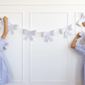 Large Blue Floral Bows Banner Garland - Tying the Knot, Something Blue Bridal Shower Decoration, Spring Party, Coquette Birthday, Blue Toile