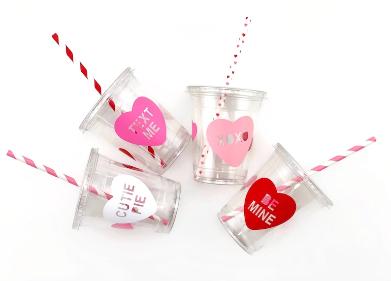 Valentines Day Party Cups - Valentine's Day Party Decorations, Valentine's Day Party Supplies, Valentine's Kids, Plastic Cups