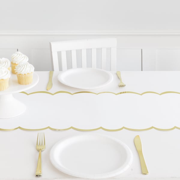 White & Gold Scalloped Paper Table Runner (1ct)