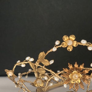 JOSÉPHINE Bridal Gold Crown, Floral Hair Tiara image 5