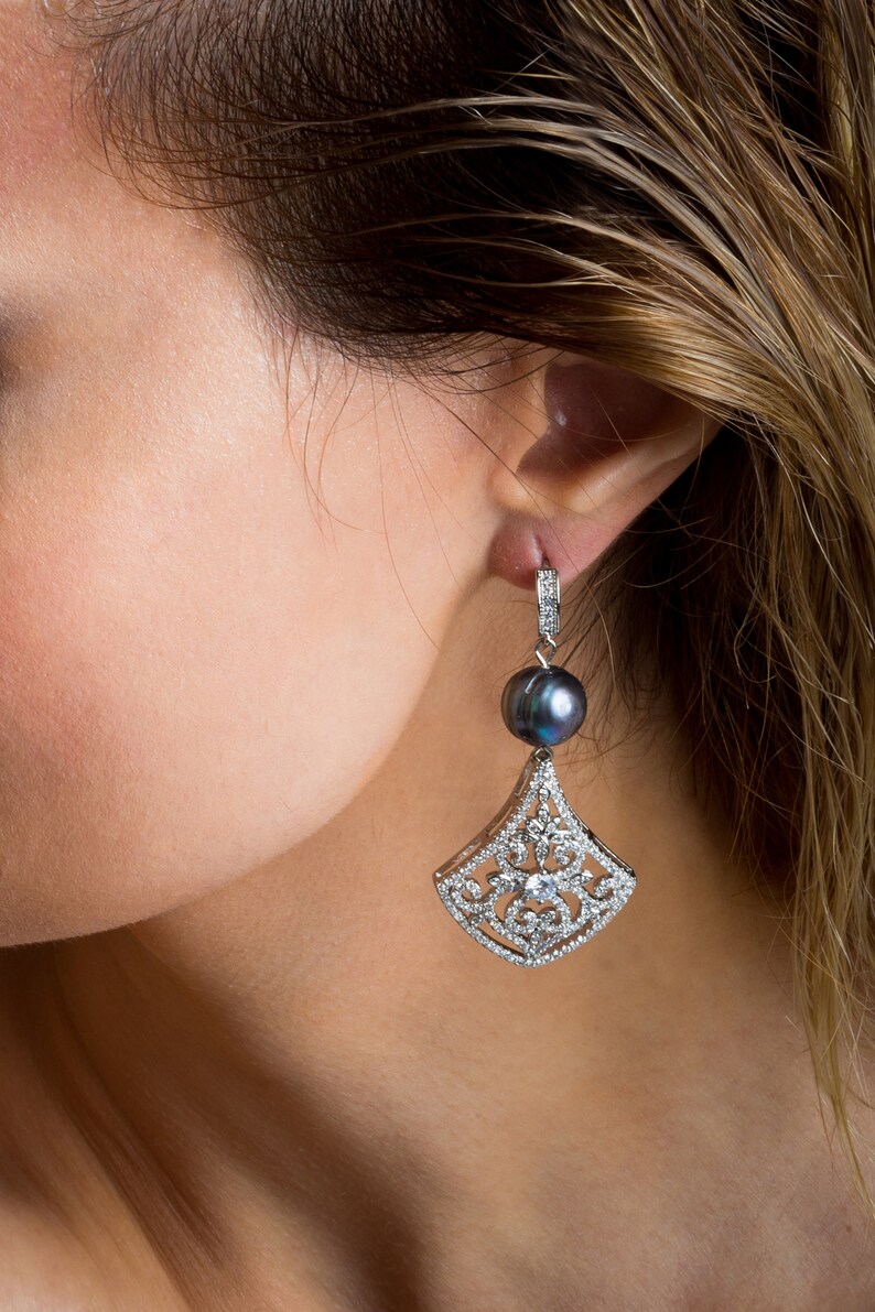 Black Freshwater Pearl Bracelet et Earrings for Women