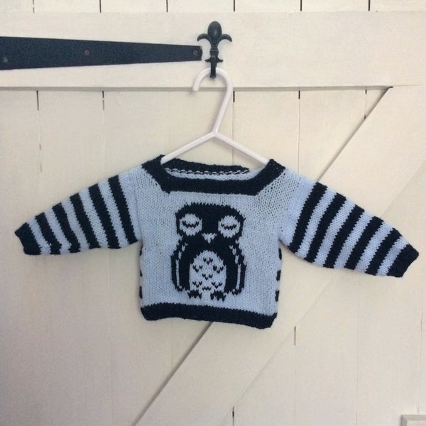 Baby Jumper / Sweater Knitting Pattern - Sleepy Baby Owl - Baby Knitting Pattern - Digital Download Knitting Pattern - Stripy Baby Top