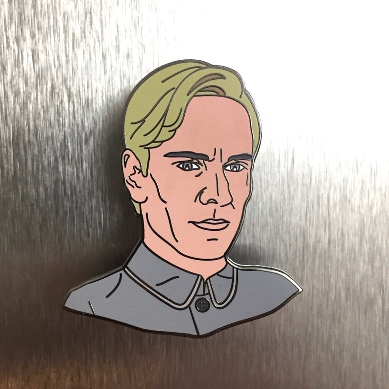 David 8 Alien Covenant/Prometheus Enamel Pin | Etsy