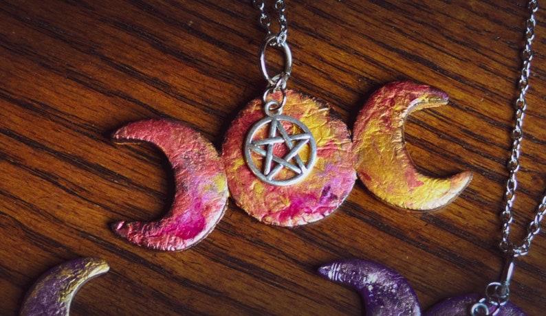 Triple moon necklace with pentagram charm