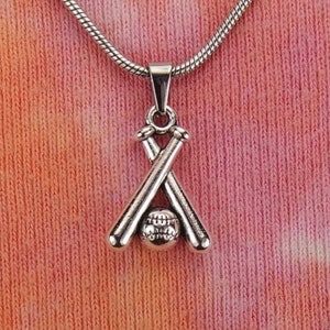 3D Baseballschläger und Ball Halskette, mit reiner 304 Edelstahlkette Geschenktasche für Männer oder Frauen Base Ball Softball Schmuck nb