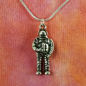 Astronaut Necklace, Space Travel Moon Suit SciFi Starman SpaceX Nasa 3D Charm Pendant Chain Gift Ready to Ship nb