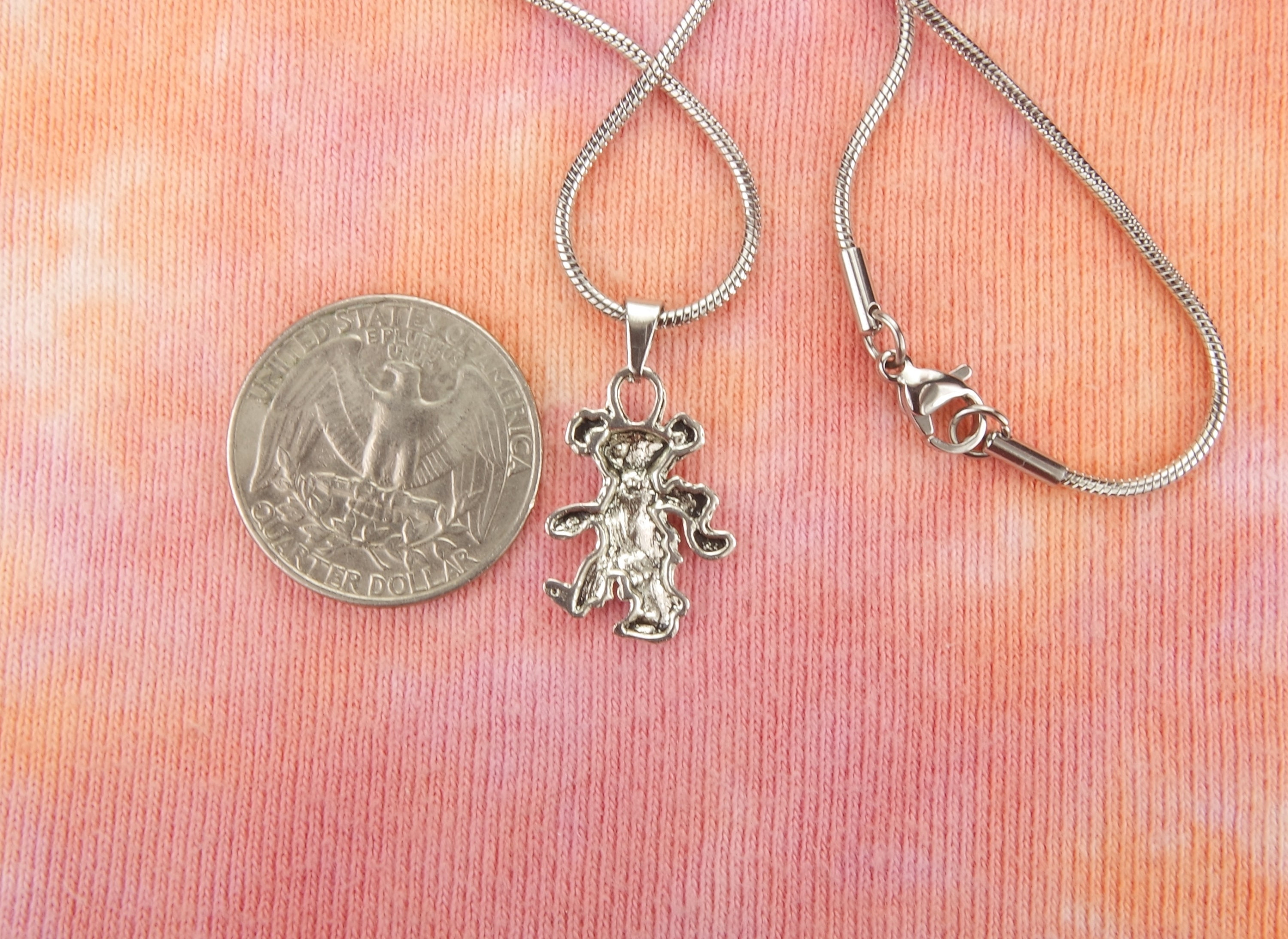 グレイトフルデッド デッドベア ガラス製 ペンダントヘッド 麻紐付き GRATEFUL DEAD BEAR,グレイトフルデッド,デッドベア,ベイビー
