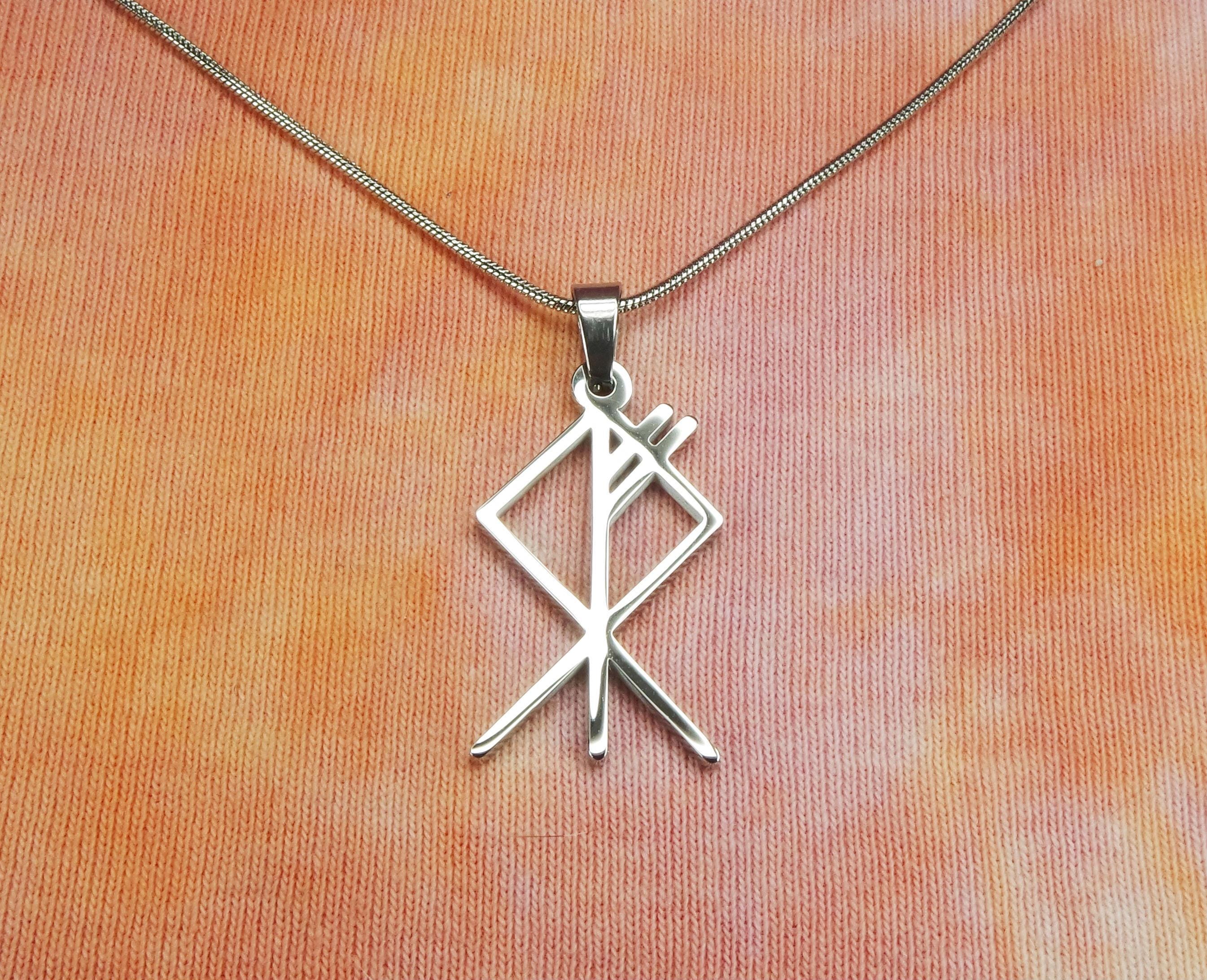Wolf Rune Necklace, Waterproof Stainless Steel Bindrune Charm and Chain ...