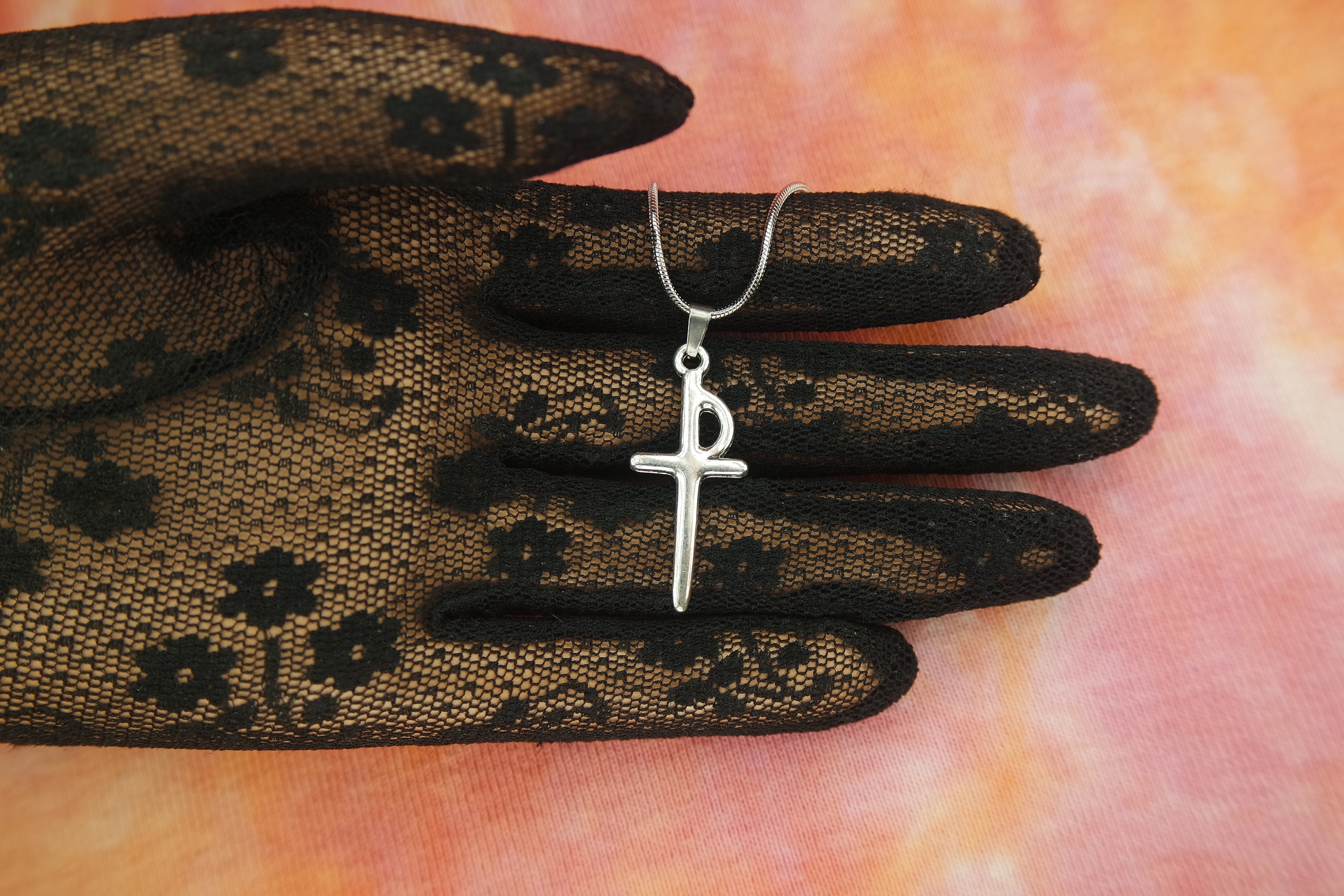 VASSAGO Collana Con Ciondolo Love Symbol Di Prince, Minimalista, In Acciaio Inox, Lunghezza 60 Cm, Regalo Per Fan Musica - 2