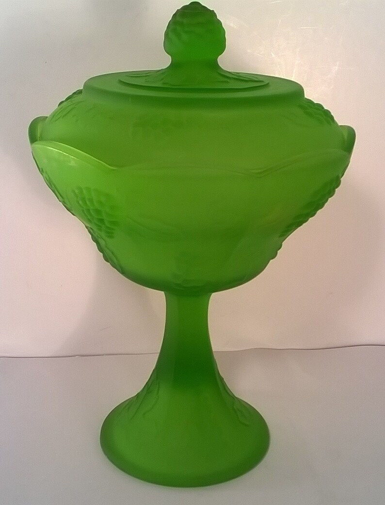 Large Lime Green Frosty Glass Pedestal Candy Dish with Lid Kitchen