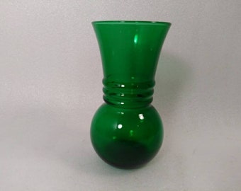 Vintage Emerald Green Glass Flower Vase