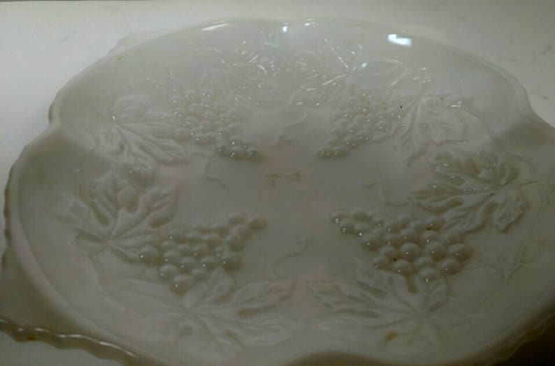 Vintage Anchor Hocking Pedestal Vineyard Milk Glass Fruit Stand