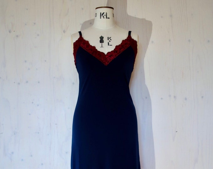 NEW: PHLOX underdress, graphite blue, rust