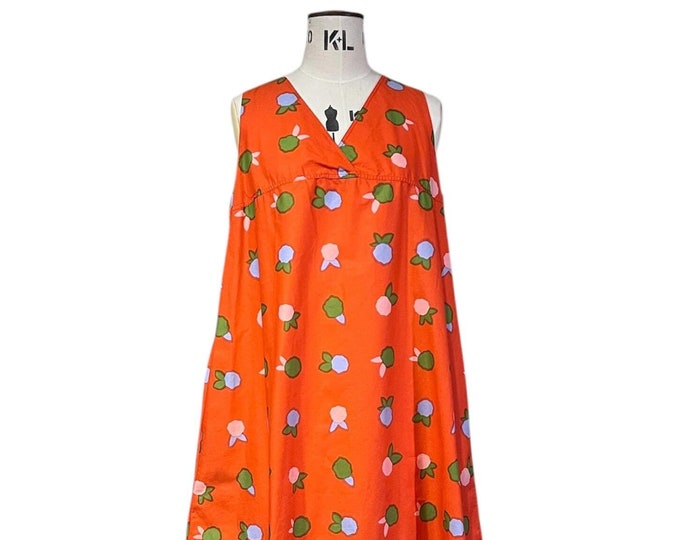 VINTAGE: Marimekko orange flower dress from 70s