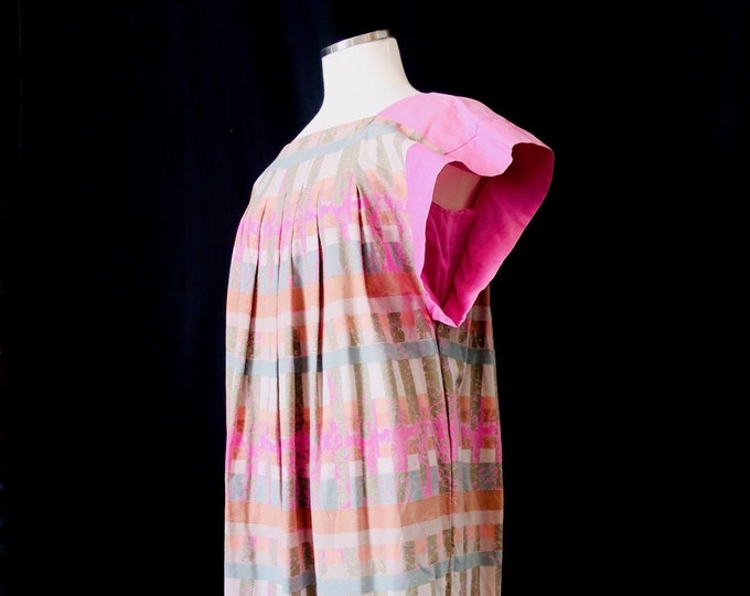 VINTAGE: Marimekko pink print dress from 80s