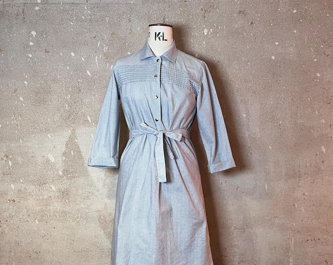 VINTAGE: Marimekko VIESTI shirt dress from year 1982