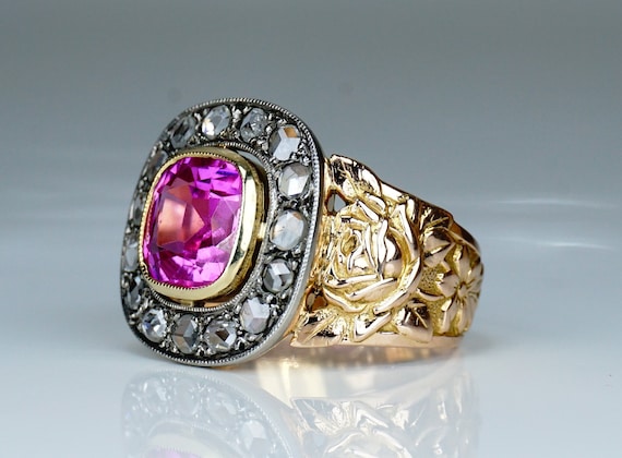 Antique Victorian Diamond 18 Carat Gold Sapphire R