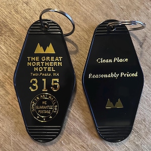 Mountain Black/Gold Twin Peaks 315 inspired GREAT NORTHERN keytag
