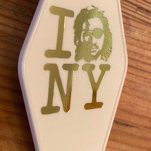 Snake PLISKIN Escape From New York Keytag
