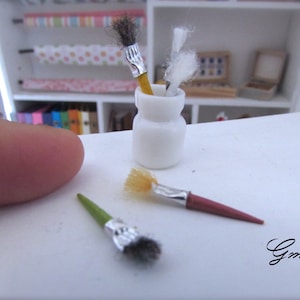 Miniature brush - scale 1:12-Dollhouses miniatures