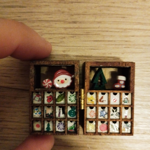 Christmas Calendar  scale 1:12 miniatures